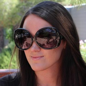 Oversized Jackie O Sunglasses - Vintage Style Shades